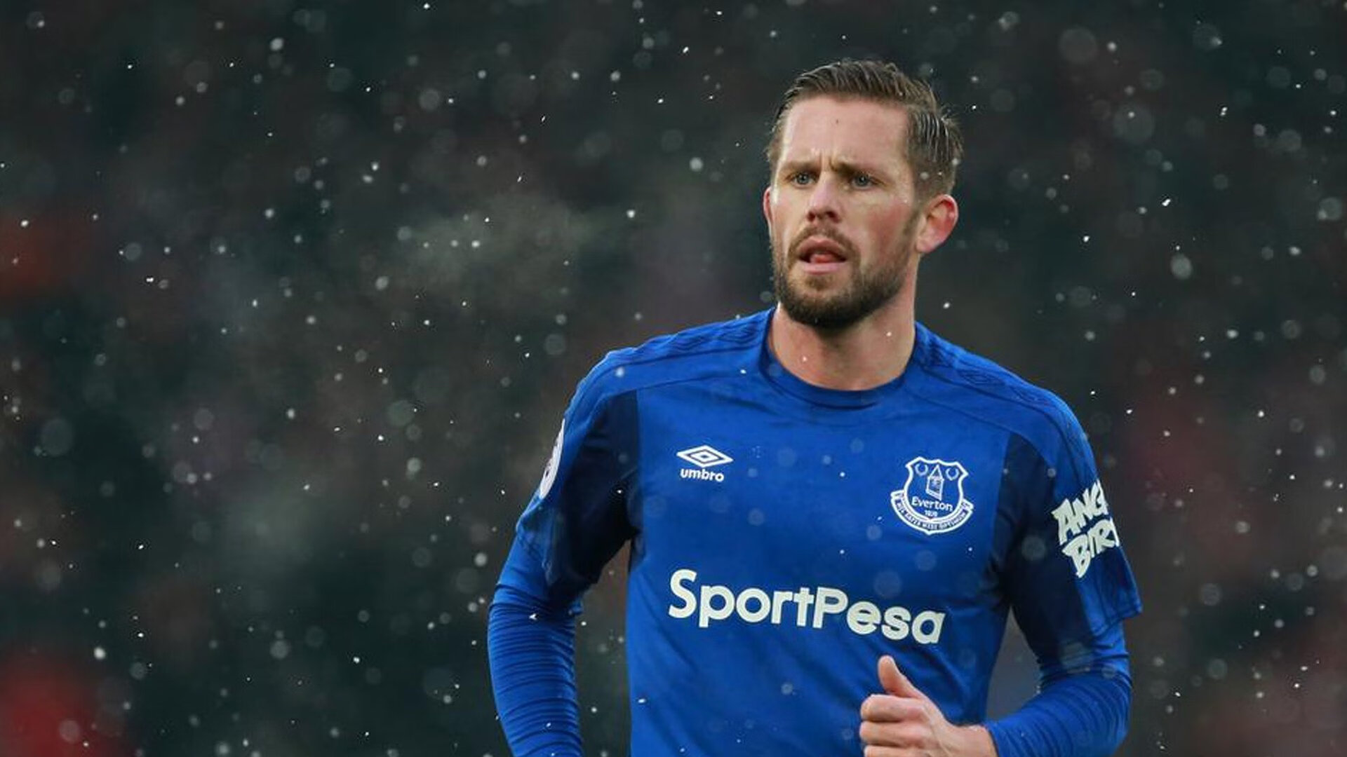 开云·体育全站登录地址-边锋突破能力成为五大联赛亮点，边锋打法