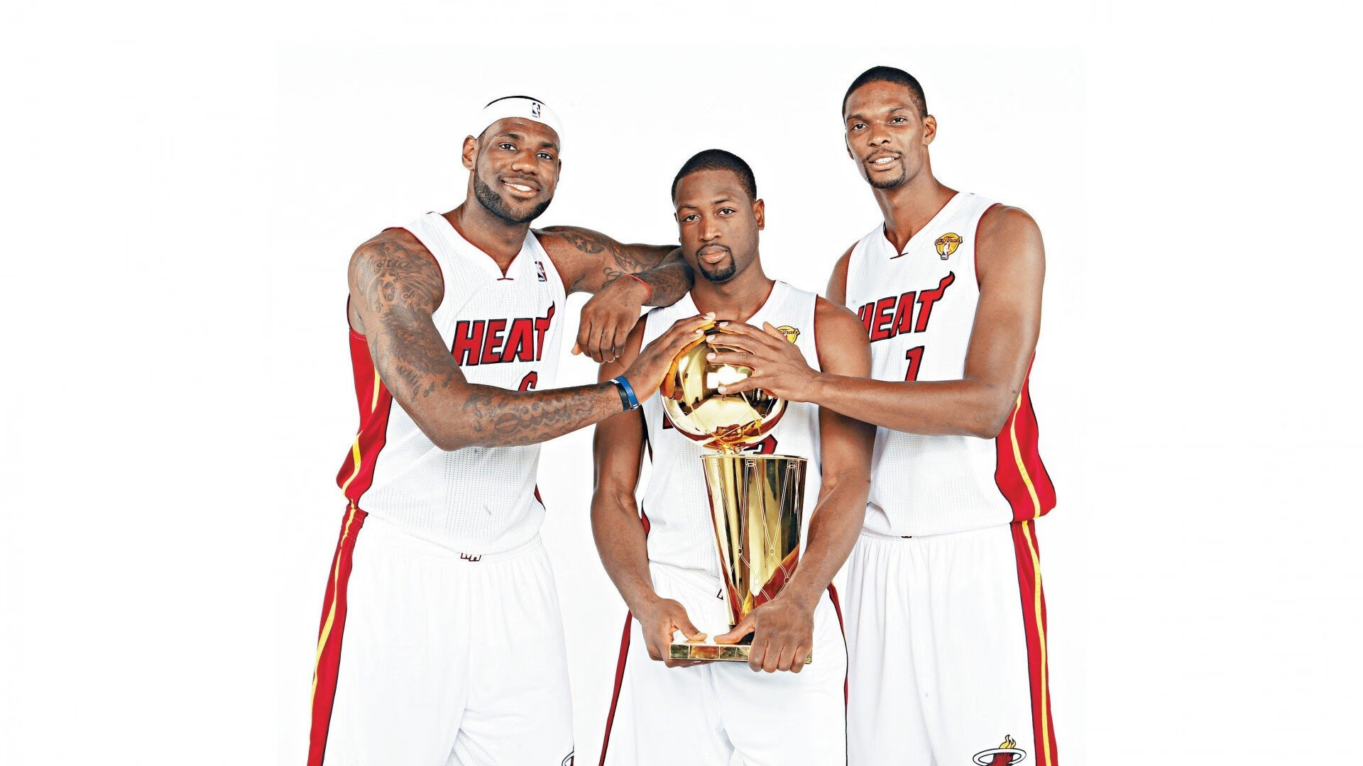 Dota2关键装备节奏与团战演练：胜负的关键时刻掌握