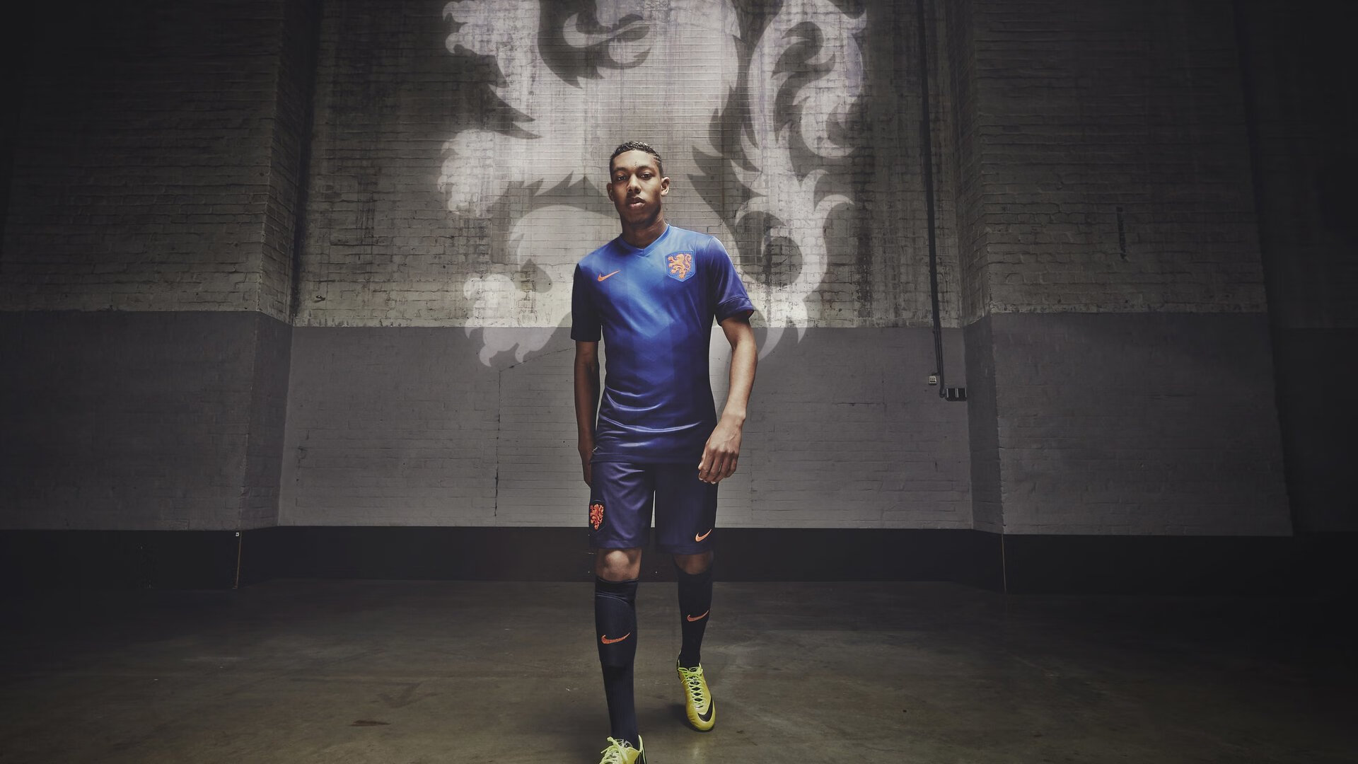 KPL鸟巢开大,谁才是真正的“首冠”?时间线梳理见真章